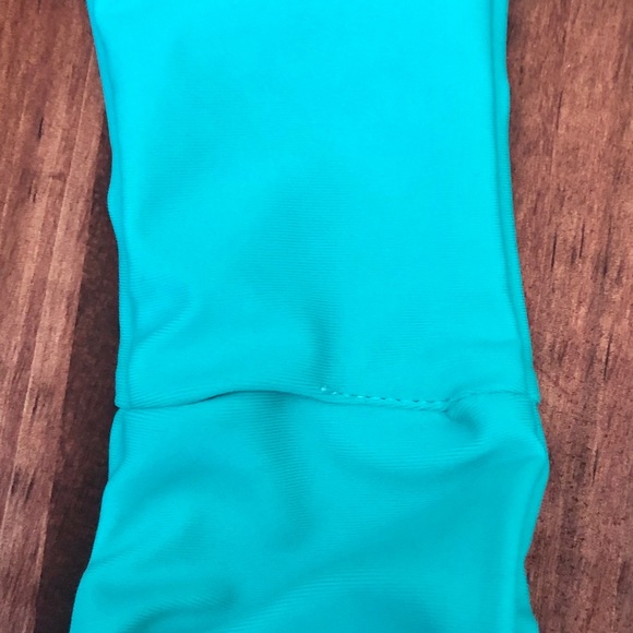 Strapless Bikini Set - Picture 6 of 6